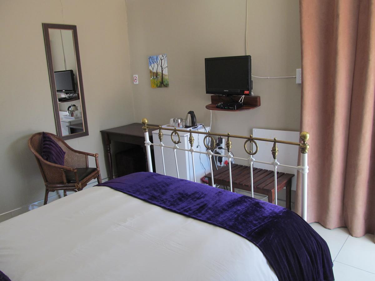 Bettie'S Luxury Lodge كرونستاد الغرفة الصورة